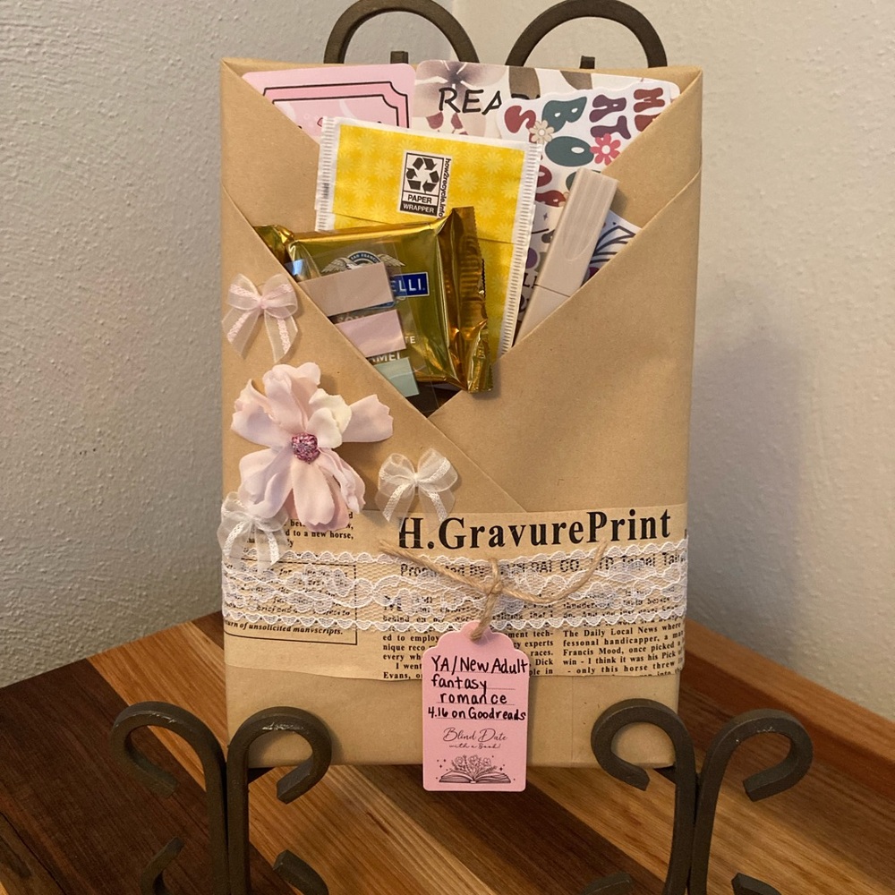Charming and elegant Blind Date with a Book with Lace, Flower and stickers